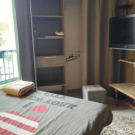 Nuits Dijon Chambre Esterno foto
