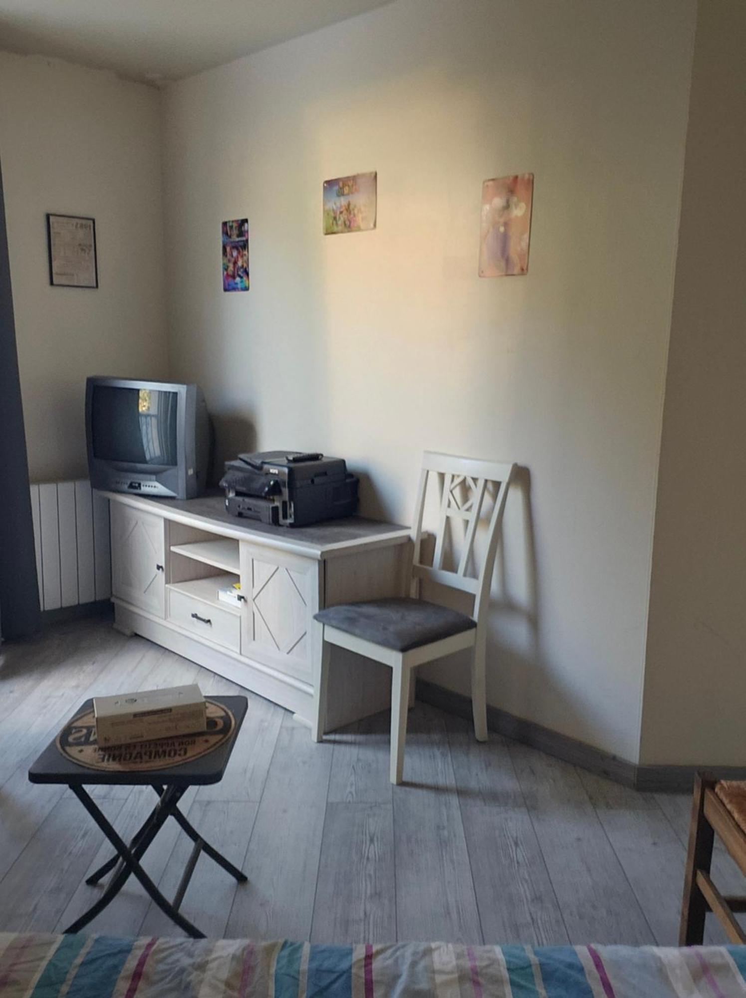 Nuits Dijon Chambre Esterno foto